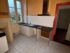 F4 - 2 rue des Acacias - Précy le Moult