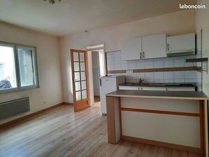 Studio 1 pièce 27 m²