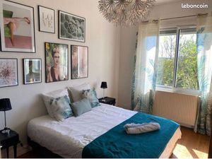 Jolie maison de ville proche cathédrale /jardin vert. 103M2