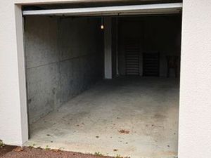 Garage 18m2 ronce les bains