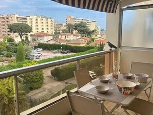 2 pieces cagnes sur mer