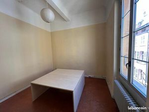 Bureau privé / local Aix centre