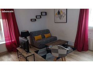 Studio meublé disponible de suite centre ville