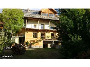 Loue t3 a l'annee meuble vallouise