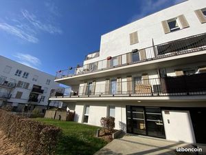 Studio 1 pièce 27 m²