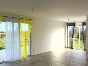 Maison à louer à Puceul