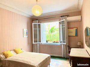 3 pièces à louer pour deux étudiants  Nice Centre  proche mer  transports et commerces