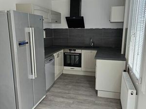 Appartement récent 50 m² neuf T2 (eau et électricité compris)