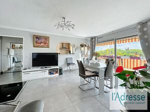 Vente appartement 3 pièces  67.74m²  Antibes