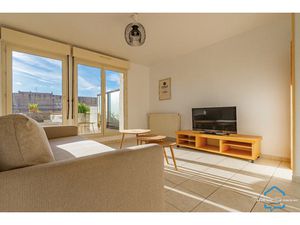 Dpt Côte d'Or (21)  à louer DIJON appartement T2 meublé de 38 51 m² - parking