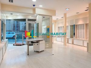 Local commercial et cave  161 m2  22410 SAINT-QUAY PORTRIEUX