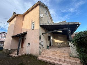 Maison Chatellerault - 4 chambres - secteur recherché - proche Leclerc