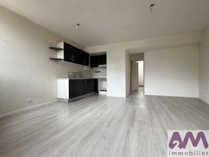 MAISON EN BON ÉTAT AVEC COUR PRIVATIVE - MONTFERRAND