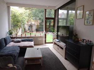 A DOUAI  Magnifique maison d'architecte de 230 m2 habitables avec 6 chambres proche centre