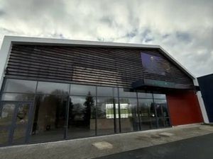 LOCAL COMMERCIAL A LOUER