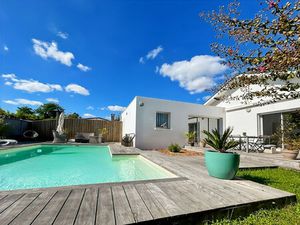 Maison 6 pièces 139 m² à vendre / acheter bruges 33520 ? | ERA Immobilier