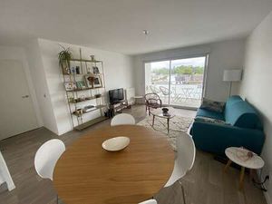 Location Appartement 3 pièces Meublé à Vannes (56000) : à louer 3 pièces Meublé / 60m² Van