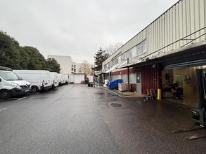 Local industriel/Entrepôt