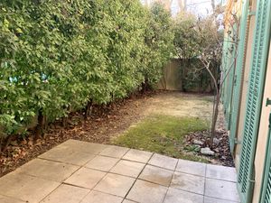 APPARTEMENT AVEC JARDIN LES MILLES - 2 pièce(s) - 52 m2