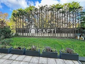 A 3 minutes à pied du Tram T2 Meudon-sur-Seine (18 minutes de La Défense)  Ile Seguin