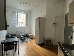 T2 RDC entièrement meublé Bd Alsace Lorraine PAU