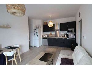 Vente Appartement 2 pièces à Saint-Lunaire (35800) : à vendre 2 pièces / 44m² Saint-Lunair