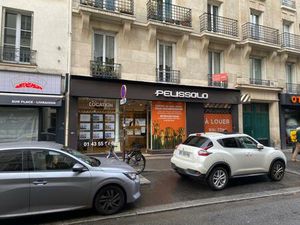 Emplacement Prime  en location pure  sans pas de porte ni reprise