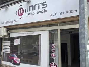 MURS COMMERCIAUX NICE VAUBAN