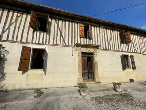 Jolie propriété sur 1.5 Hect et ses dépendances