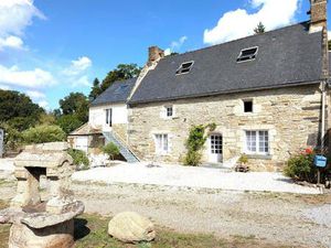 Charmante longère avec T2 indépendant sur 3400 m2