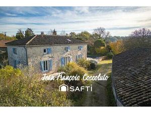 Belle maison de campagne en pierre avec piscine