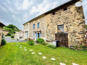 Ensemble immobilier en pierre