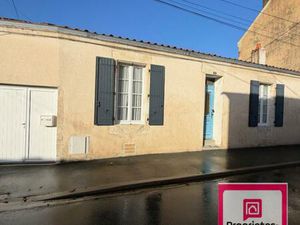 Maison Lucon 9 pièce(s) 109.11 m2