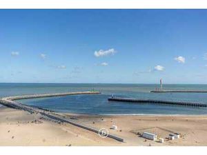 Vue panoramique sur la mer