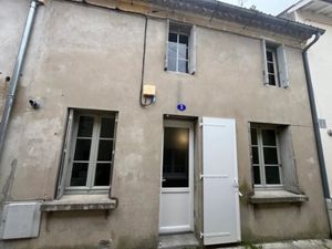 Vente maison 3 pièces 80 m² à Castillon-la-Bataille (33350)  54 900 €