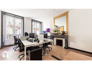 À vendre - Miromesnil - Bureaux de 117 06 m²