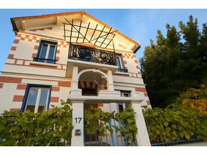 VENTE : Maison de 6 pièces avec jardin à BAGNEUX