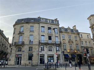 Location bureau BORDEAUX 583 m²