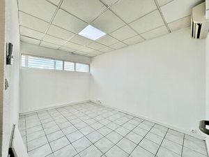 Bureaux 0 pièces 12 m² à louer fort-de-france 97200 ? | ERA Immobilier