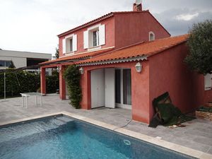 Maison Six Fours Les Plages 6 pièce(s) 116 m2