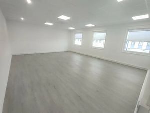 BUREAUX RENOVES A VENDRE