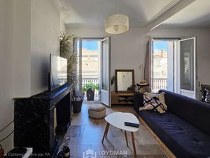 T3 rénové avec bureau  charme ancien  Montpellier centre-ville