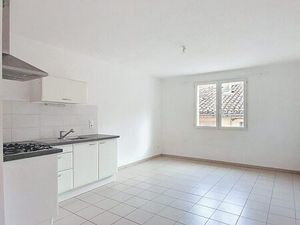Location Appartement 2 pièces 41m² REALMONT 81120