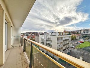 Appartement 1 pièces 31 m² à vendre / acheter clermont-ferrand 63000 ? | ERA Immobilier
