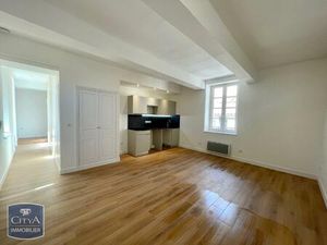 Location Appartement 4 pièces 72m² NARBONNE 11100