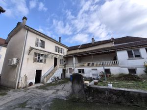 Achat Immeuble 300m² BELLEY 01300