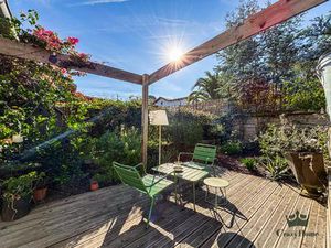 Charmant T3 en Duplex avec terrasse et jardin luxuriant - esprit maison en rez-de-jardin