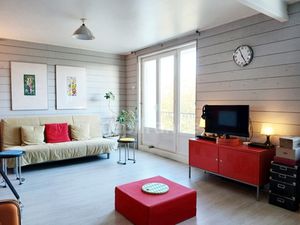 Brest T3 traversant  dernier étage  vue dégagée