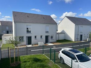 Location maison 5 pièces 91 m² à Bourg-en-Bresse (01000)