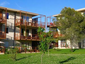 Location Appartement 1 pièce 38m² FREJUS 83600